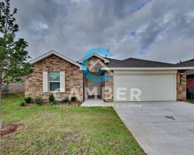 4 Bedroom 2BA 1614 ft Pet-Friendly Apartment For Rent in Newcastle, OK