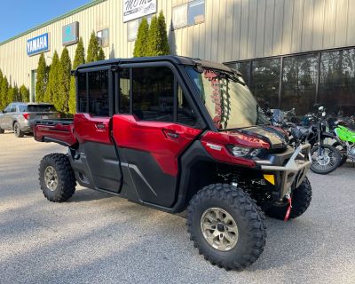 2025 Can-Am Defender MAX Limited Utility SxS Tyngsboro, MA