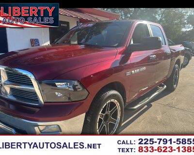 2012 RAM 1500 2WD Crew Cab 140.5" Big Horn