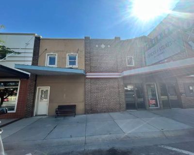 1 Bedroom 1BA 1000 ft Pet-Friendly Apartment For Rent in Hamilton, MT