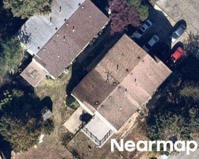 2 Bed 2 Bath Preforeclosure Property in Philadelphia, PA 19115 - Marcy Pl # B