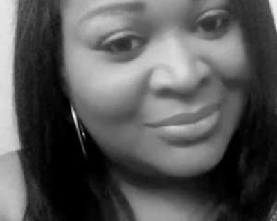 Mindy Brown & Mindy, 51 year. Looking in: Murfreesboro, Rutherford County, TN