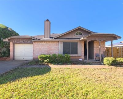 2 Bedroom 1BA 994 ft Single Family House For Sale in Richmond, TX