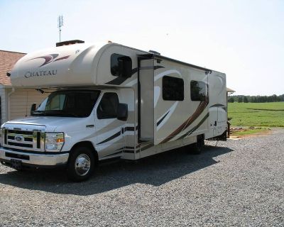 2015 Thor Motor Coach Chateau 31L For Sale by Dealer in Oakboro, North Carolina