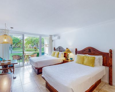 1BA House Vacation Rental in Islander on the Beach 171, Kapaa, HI
