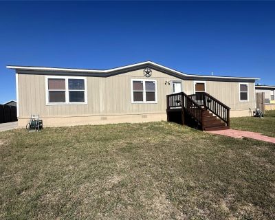 4 Bedroom 2BA 1782 ft Single Family House For Sale in La Grange, TX
