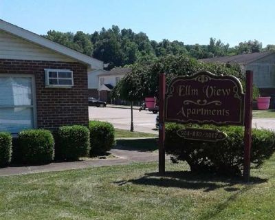 3 BR. image_url. W/D hookup Dishwasher Pet friendly Air conditioning Some paid utils Garbage disposal Unit Amenities air conditioning dishwasher garbage disposal range refrigerator w/d hookup Property Amenities on-site laundry cats allowed dogs allowed. Pets allowed. 3 Bedroom. 1.5 Bathroom. 1084 ft