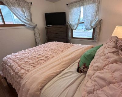 Furnished Room for Rent - Private Room with Private Bath All Utilities !