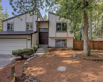 4 Bedroom 1.5BA 1710 ft Pet-Friendly Apartment For Rent in Covington, WA