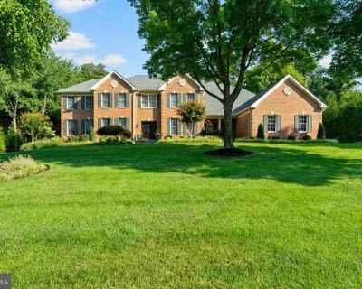 7 Bedroom 8BA 9017 ft Single Family Home For Sale in OAK HILL, VA