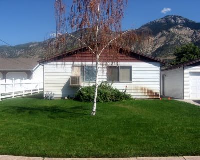 2 Bedroom 1BA 850 ft Apartment For Rent in North Ogden, UT