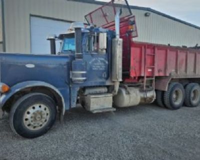 1995 Peterbilt 379 Manure Spreader