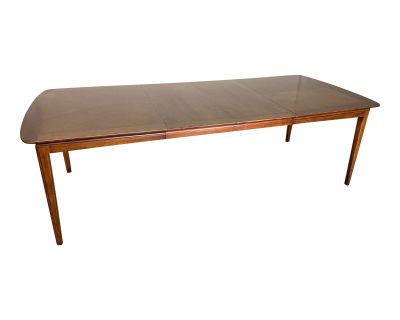 Mid Century Modern Large Walnut Dining Table With 2 Extension Leaves by Henredon Model Circa"60 Seats 10