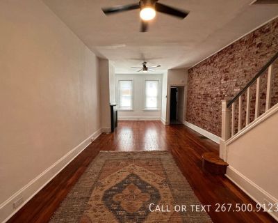 3 Bedroom 1BA Pet-Friendly Single-family home For Rent in Philadelphia, PA