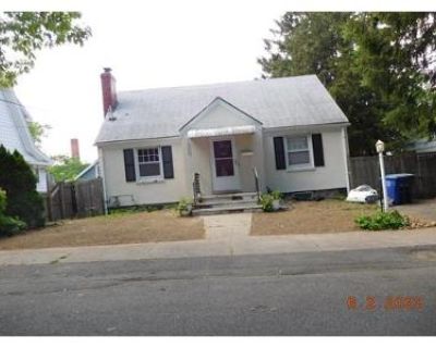 3 Bed 1 Bath Foreclosure Property in Bridgeport, CT 06606 - Pleasantview Ave