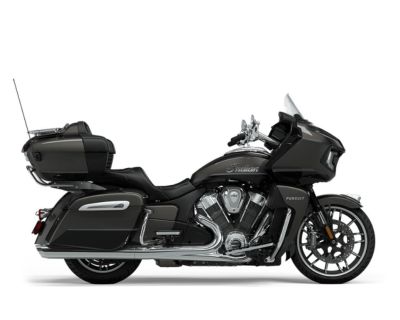 2024 Indian Motorcycle Pursuit Limited with PowerBand Audio Package Titani