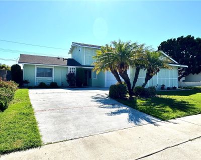 5 Bedroom 3BA 2400 ft Apartment For Rent in Fountain Valley, CA