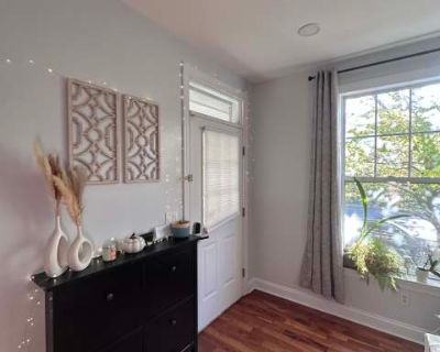 114 Central Avenue. image_url. In unit laundry Hardwood floors Dishwasher Pet friendly Parking Recently renovated Unit Amenities air conditioning dishwasher hardwood floors in unit laundry recently renovated stainless steel Property Amenities cats allowed dogs allowed pet friendly coffee bar gym parking. Pets allowed. 2 Bedroom. 2 Bathroom. 1331 ft