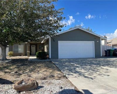 4 Bedroom 2BA 1549 ft Single Family Home For Sale in RIDGECREST, CA