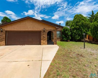 3 Bedroom 2BA 1612 ft Single Family Home For Sale in PORTALES, NM