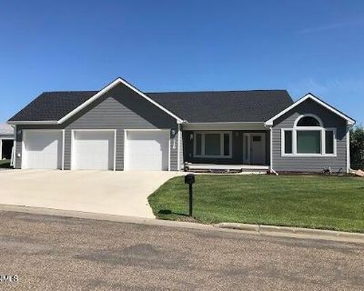 Rd St Nw, Beulah, Home For Sale