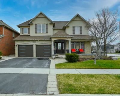 2 Bedroom 2120 ft House For Rent in Oakville, ON