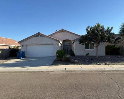 3 Bedroom 2BA 1727 ft Pet-Friendly Apartment For Rent in Fortuna Foothills, AZ