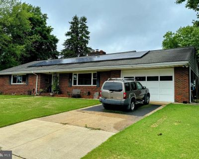 3 Bedroom 2BA 1860 ft Single Family House For Sale in Roebling, NJ