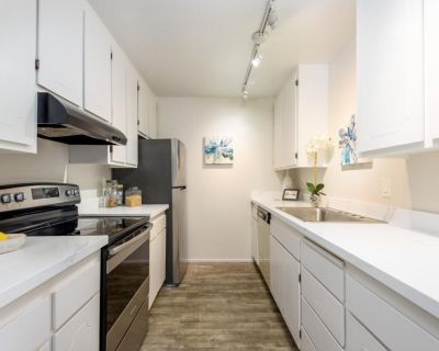 1 Bedroom 1BA 673 ft Condo For Sale in South San Francisco, CA
