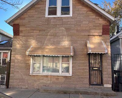 4 Bedroom 1BA 1176 ft Single Family House For Sale in Chicago, IL