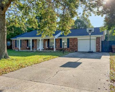 3 Bedroom 2BA 1600 ft Single Family Home For Sale in VERSAILLES, KY
