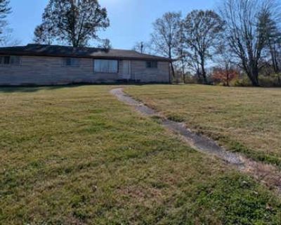 4 Bedroom 2BA 1680 ft Single Family Home For Sale in LOOGOOTEE, IN