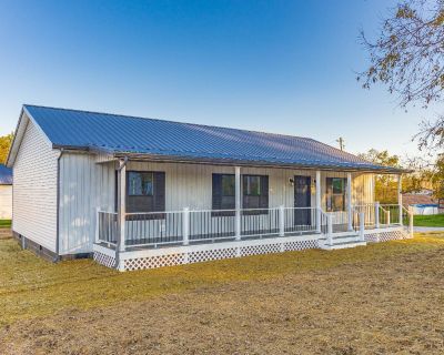 3 Bedroom 2BA Single Family House For Sale in West Union, OH