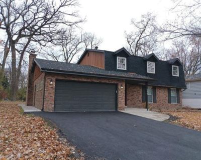 4 Bedroom 3BA 2286 ft Single Family Home For Sale in HOMEWOOD, IL