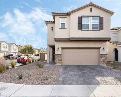 Private room with own bathroom in a House with 5 roomies