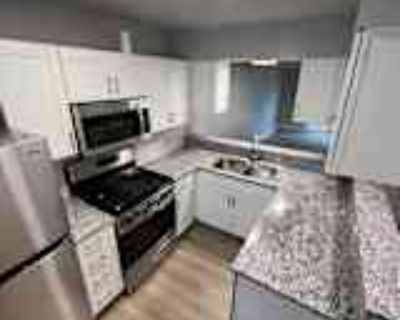 3 Bedroom 3BA 1750 ft² Apartment For Rent in Georgetown Township, MI 8002 Green Meadow Ct