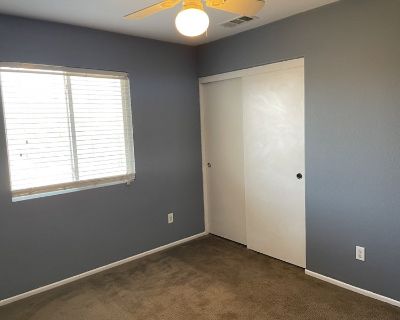 Unfurnished Room for Rent - Room available in house with pets. Near MSJC