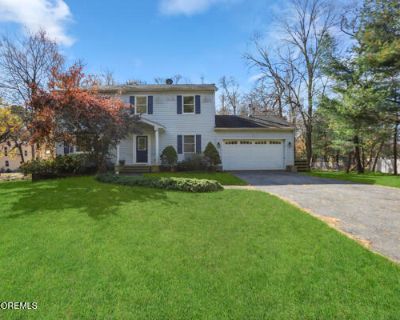 4 Bedroom 2BA 2240 ft House For Rent in Jackson, NJ