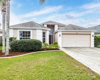 4 Bedroom 2BA 2020 ft House For Rent in Tampa, FL