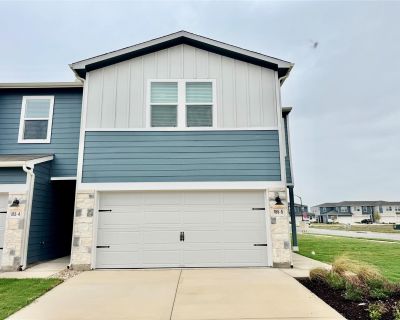 3 Bedroom 2BA 1714 ft Townhouse For Sale in Kyle, TX