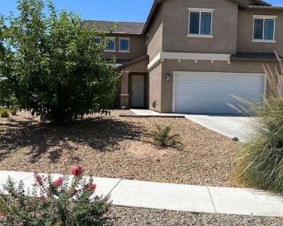 4 Bedroom 3BA 2907 ft Pet-Friendly Apartment For Rent in Hesperia, CA