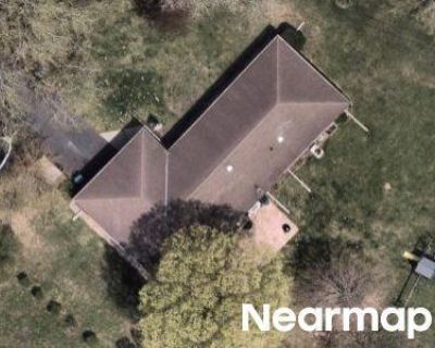 4 Bed 2 Bath Preforeclosure Property in Menomonee Falls, WI 53051 - Faye Ct