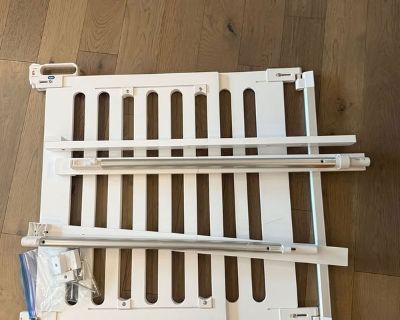 qdos hardware mounted baby gate
