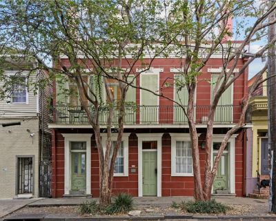 1 Bedroom 1BA 994 ft Condo For Sale in New Orleans, LA