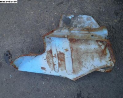 engine comparment right side bumper bracket mount