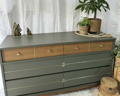 Mid Century Modern Dresser