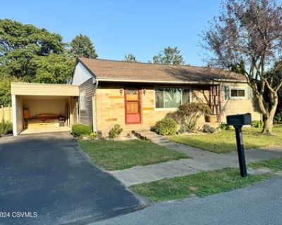 3 Bedroom 1BA 1040 ft Single Family House For Sale in Selinsgrove, PA