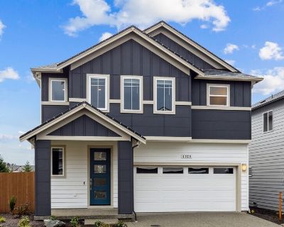 5 Bedroom 3BA 2485 ft Condo For Sale in Bothell, WA