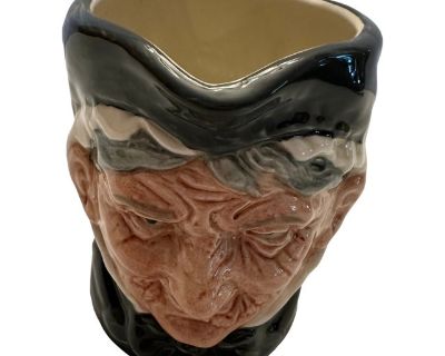 Vintage England Royal Doulton "Granny" Mini Figurine D6384 Toby Jug