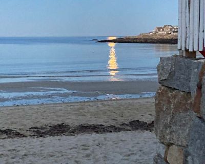 Available on: now. Unfurnished. Pet friendly. Parking available * Internet included * Accessible property * Cat friendly * 40+ years welcome Diane will require background checks for this room Learn more. Ranch house Large bedroom Private bathroom Garage available Close to downtown. Rent $1,200 per month Bills Included Security deposit $1,200 Property type House Room furnishing Unfurnished Prefe...